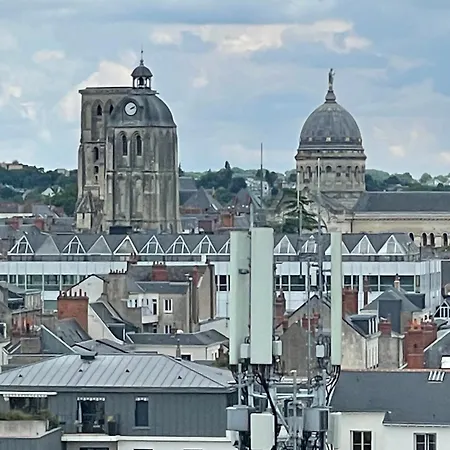 Champoiseau Holiday home Tours