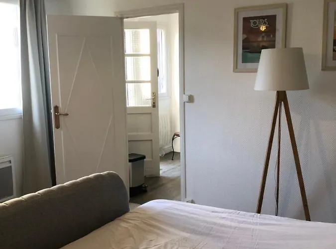 Champoiseau * Тур