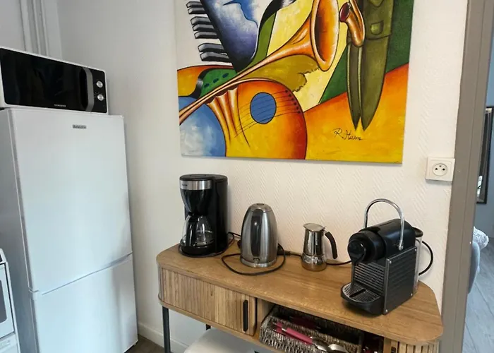 Будинок відпочинку Champoiseau Тур